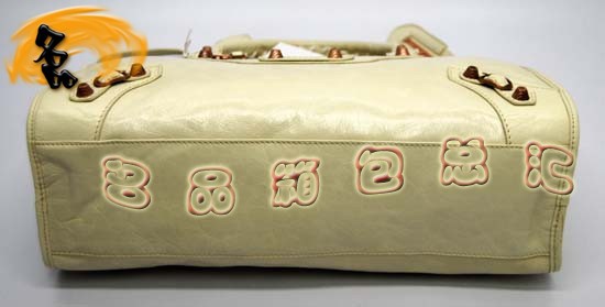 084332C  Balenciagaμ  M(jn)ţƤ(jng)rŮ C܇ װɫ
