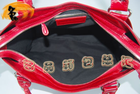 084332A  BalenciagaC(j)܇ ҆μ M(jn)ţƤ(jng)r(sh)Ů  tɫ