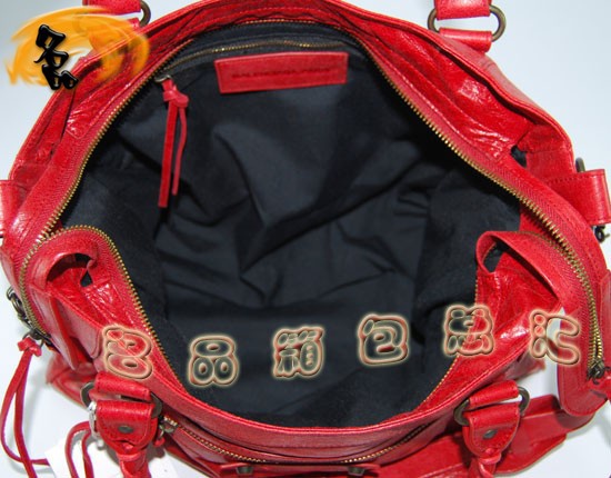 084616  BalenciagaC(j)܇ ҆μ M(jn)ţƤ(jng)r tɫ