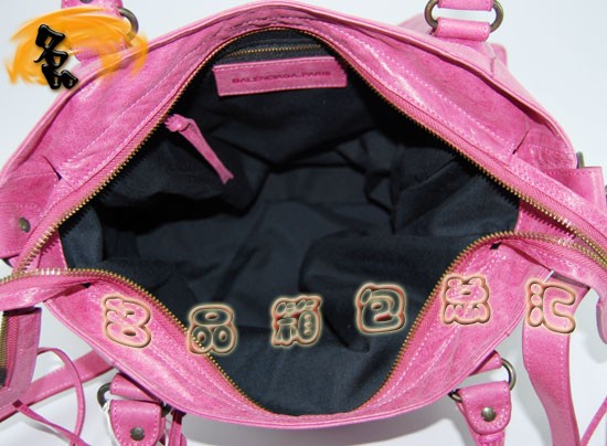 084616  BalenciagaC(j)܇ ҆μ M(jn)ţƤ(jng)r(sh)Ů ۼtɫ