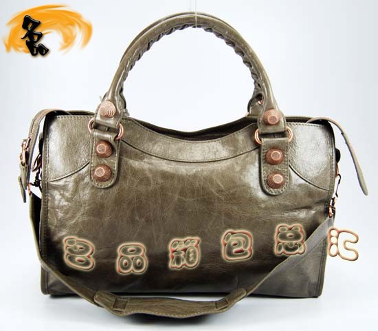 173084C  Balenciaga M(jn)ڸߙnţƤ(jng)rŮ ҆μ C(j)܇ yɫ