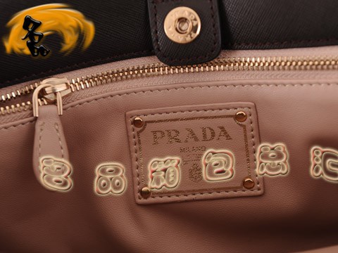 BN1849 Pradaб ¿r(sh)Ůʿe ʮּyM(jn)ţƤŮ _(d) ɫ