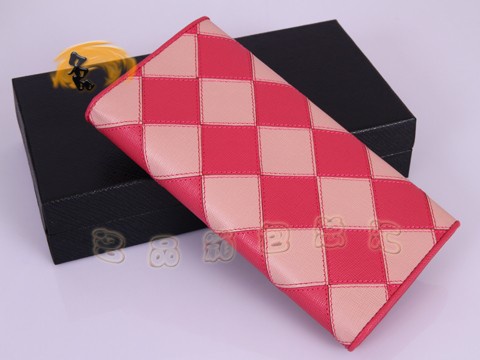 1M1132 Prada¿ _(d)ʮּyţƤŮʿL(zhng)XA PradaX Ů õtɫ