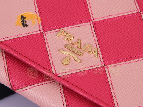 1M1132 Prada¿ _(d)ʮּyţƤŮʿL(zhng)XA PradaX Ů õtɫ
