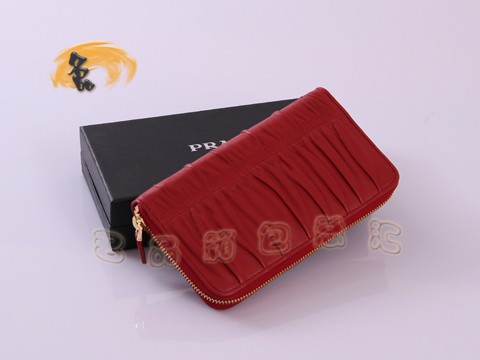 1M0506 Prada¿ްƤX PradaX _(d)L(zhng)XA PradaŮ tɫ
