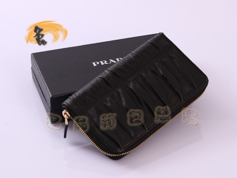 1M0506 Prada¿ްƤX PradaX _(d)LXA PradaŮ ɫ