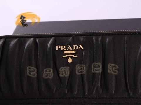 1M0506 Prada¿ްƤX PradaX _(d)LXA PradaŮ ɫ