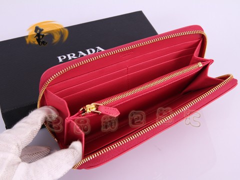 1M0506 Prada¿ X(qin) PradaʮּyţƤX(qin) _(d)L(zhng)X(qin)A õtɫ