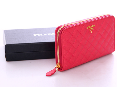 1M0506 Prada¿ X Prada܇X _(d)LXA õtɫ