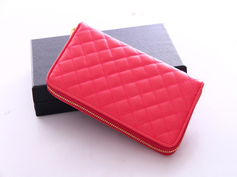 1M0506 Prada¿ X Prada܇X _(d)LXA õtɫ