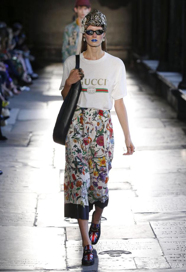 Gucci 2017紺ϵһ(g)LOOk