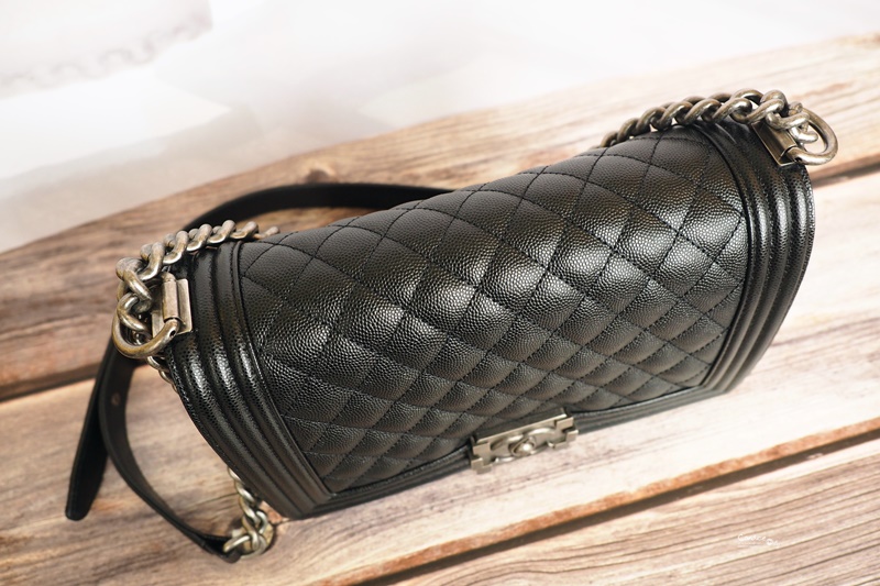 ӛձ؛I΃ CHANEL LEBOY 25_ȃr(ji)λ!