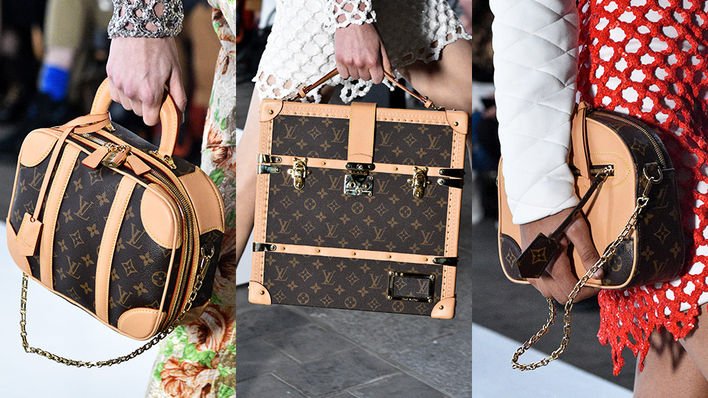 Louis Vuitton monogram ִ
