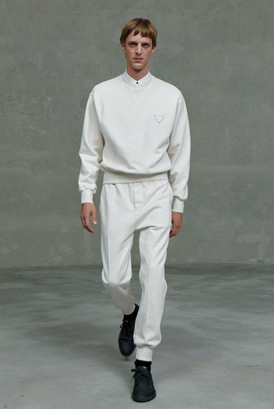 PRADA 2021ss DƷṩ
