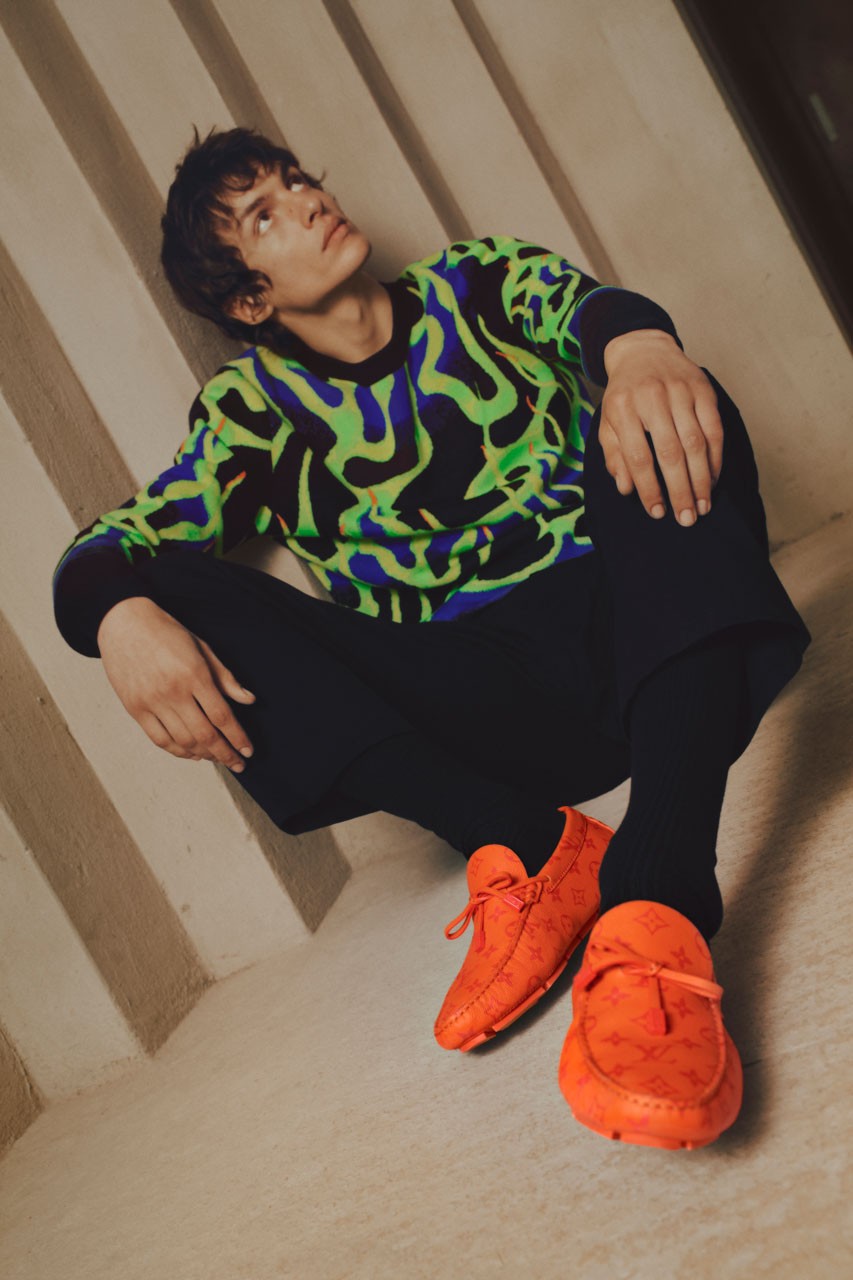 Virgil Abloh O(sh)Ӌ Louis Vuitton 2022 ϵЬ LV Driver ʽǈ