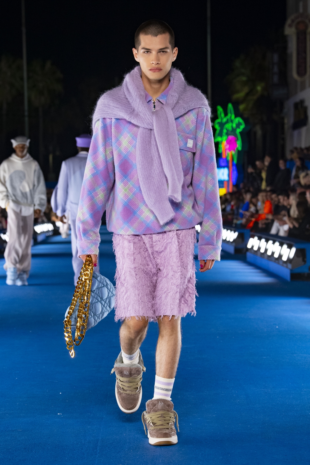 Dior 2023bϵ-AL(fng)R
