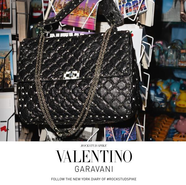 VALENTINO ROCKSTUD SPIKEִĕr