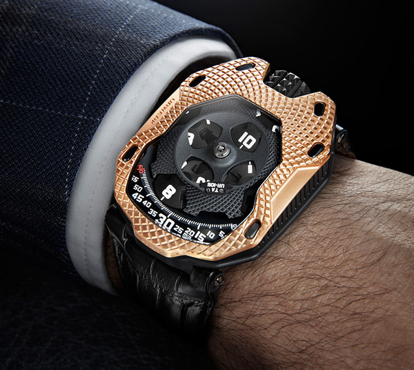 URWERK ƳRaging Gold UR-105